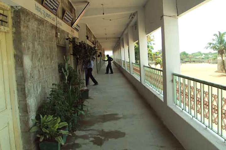 Grameena Vidyavardka College of Education, Nidagundi campus photo 2