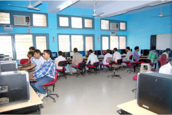Indira Gandhi Government PG College, Tohana campus photo 3