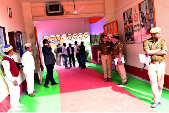 Riward Post Graduate College, Hanumanganj campus photo 3