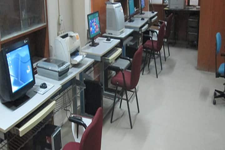 Sardar Patel Institute of Economics and Social Research, Ahmedabad campus photo 3
