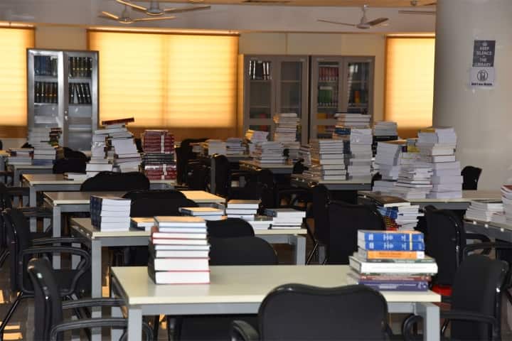 GMERS Medical College and Hospital, Himmatnagar campus photo 2
