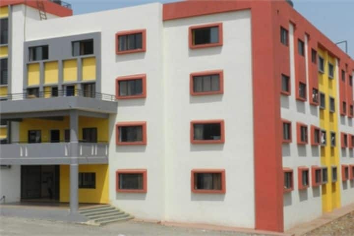 SB Patil Polytechnic, Indapur campus photo 2