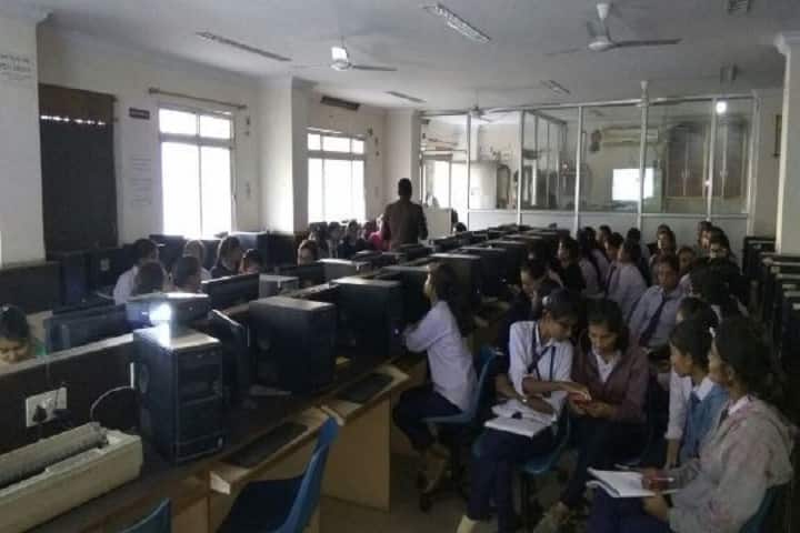 Smt Rajshree Mulak College of Engineering for Women, Nagpur campus photo 5