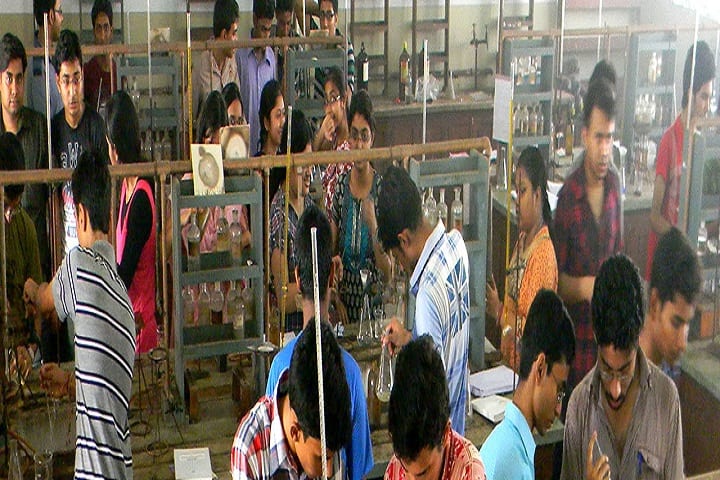 Seth Anandram Jaipuria College, Kolkata campus photo 3