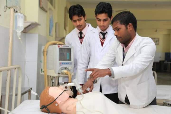 Panna Dhai Maa Subharti Nursing College, Meerut campus photo 4