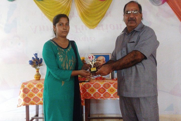 Pandit Girdharilal College of Education, Hapur campus photo 5
