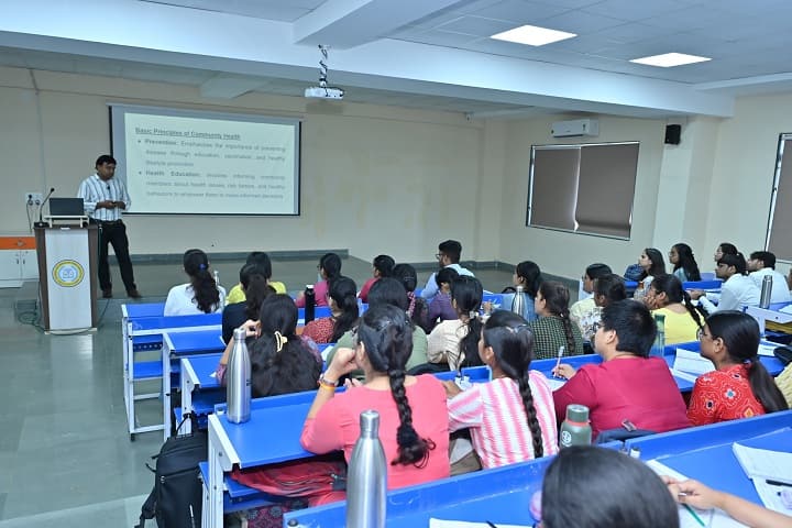 Shri Rawatpura Sarkar Institute of Medical Sciences and Research, Raipur campus photo 2