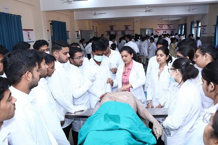 Shri Rawatpura Sarkar Institute of Medical Sciences and Research, Raipur campus photo 5