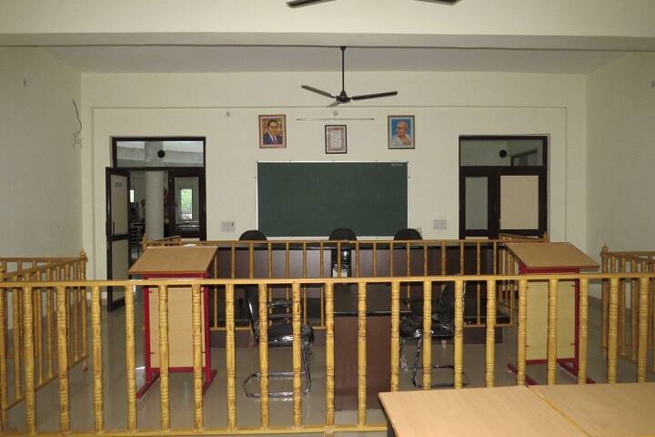 Shri Roopram Institute of Law, Saharanpur campus photo 4