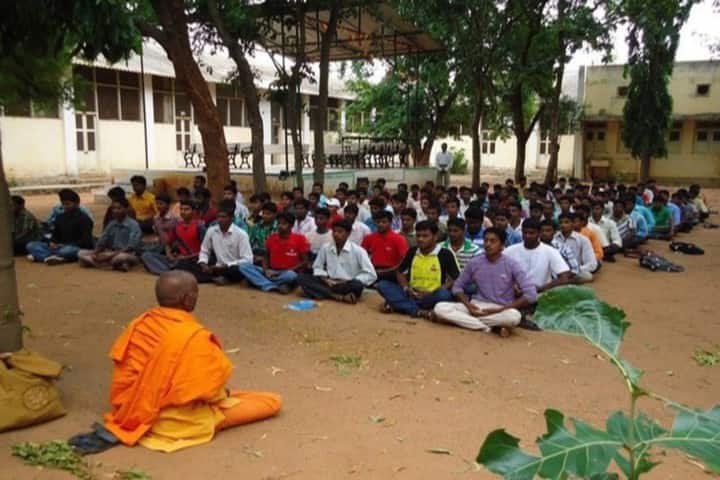 Sri Mahadeshwara Government First Grade College, Kollegal campus photo 4