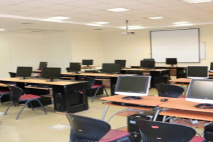 Sri Diamond Degree College, Hardoi campus photo 2