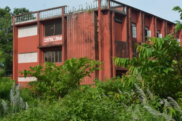 Nimapara Autonomous College, Puri campus photo 4