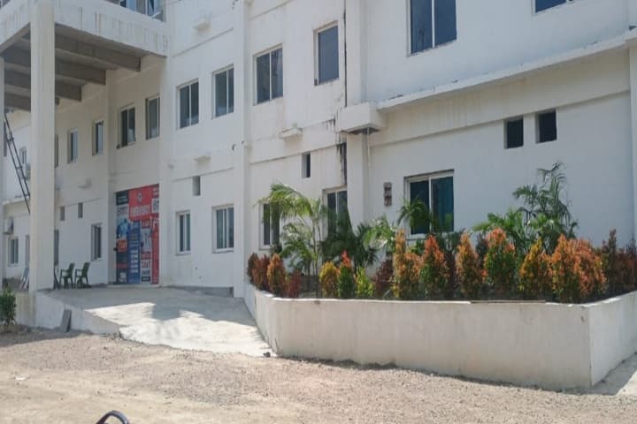 Viraat Ramayan Institute of Medical Sciences, East Champaran campus photo 2