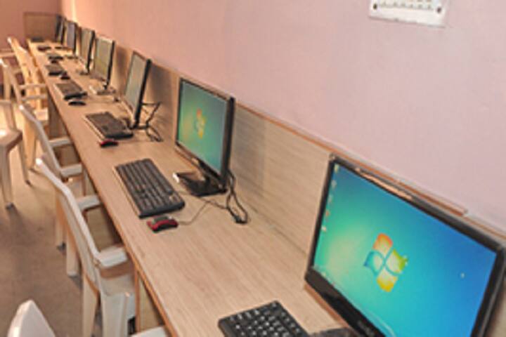 Savita Devi Institute of Pharmacy, Meerut campus photo 2