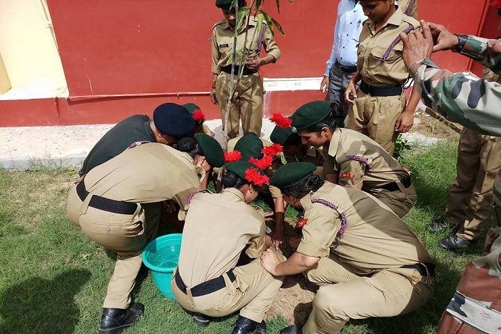 Raja SP Singh Degree College, Agra campus photo 5