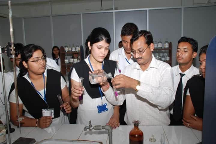 Shri Rawatpura Sarkar College of Nursing, Datia campus photo 4