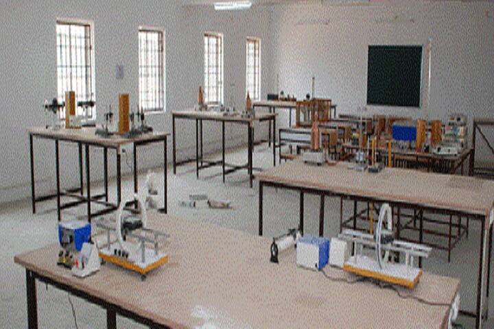 Rayat Shikshan Sanstha's Mahatma Phule Mahavidyalaya, Pune campus photo 4