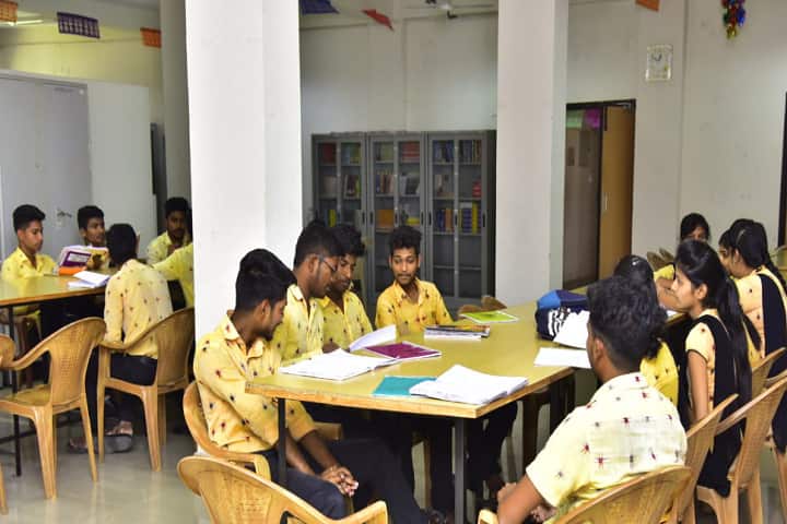 Indian Institute of Handloom Technology, Bargarh campus photo 6