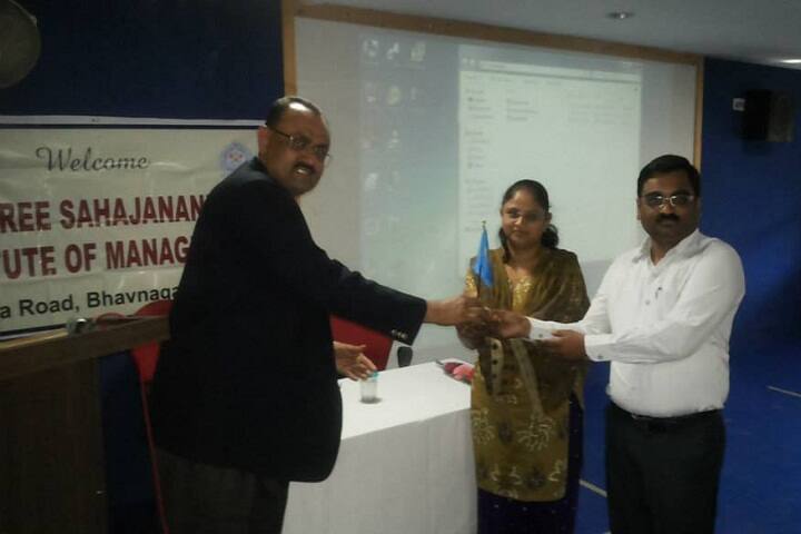 Shree Sahajanand Institute of Management, Bhavnagar campus photo 3