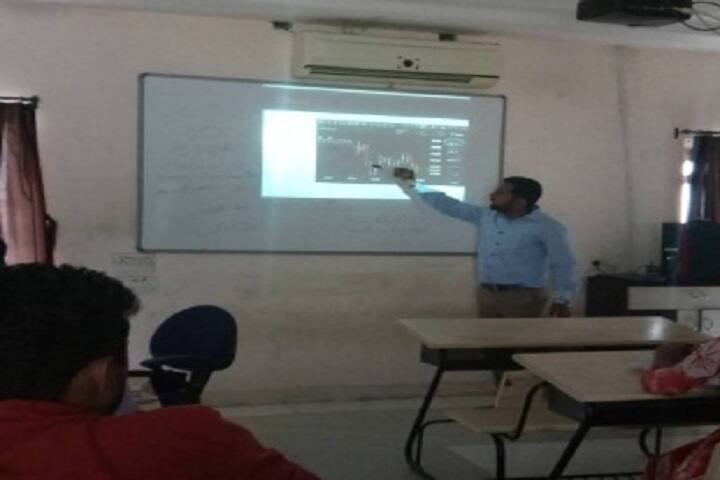 Shree Sahajanand Institute of Management, Bhavnagar campus photo 5