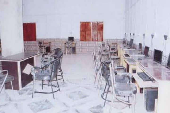 Pt Shravan Kumar Dwivedi Suneeta Dwivedi Medical College of Pharmacy, Jalaun campus photo 3