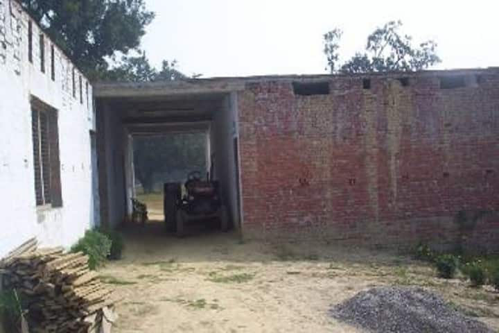 Parashuram Verma Smarak Mahila Mahavidyalaya, Faizabad campus photo 2