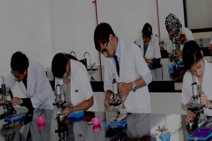 UIHMT College of Biomedical Science and Technology, Dehradun campus photo 4