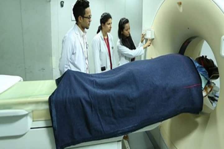 UIHMT College of Biomedical Science and Technology, Dehradun campus photo 6