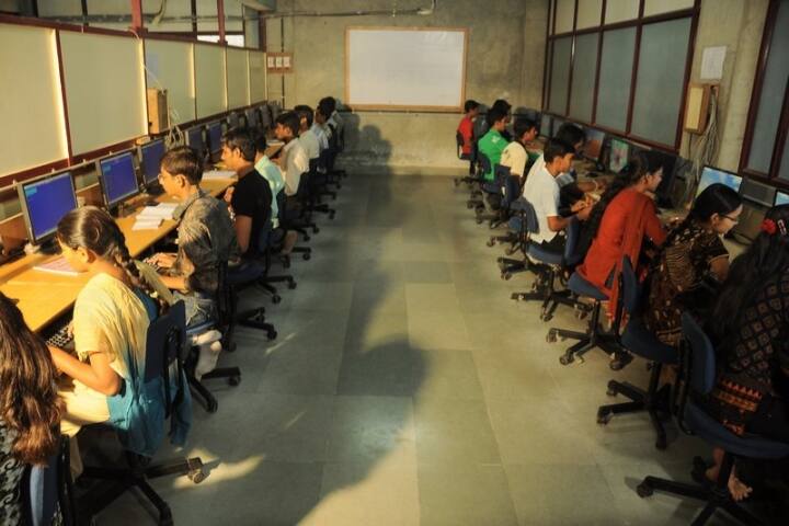 Swami Sachchidanand Polytechnic College, Visnagar campus photo 5