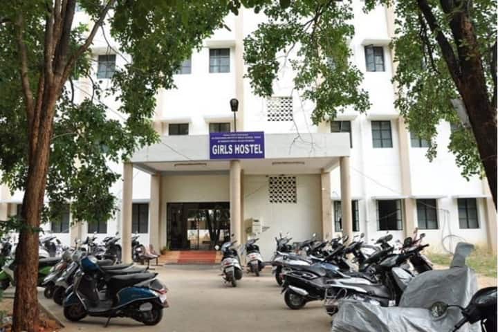 Sri Padmavathi Medical College for Women, Tirupati campus photo 3