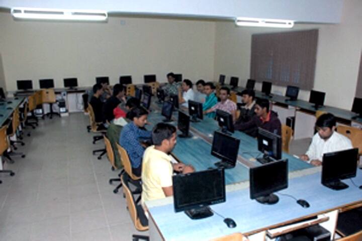 R H Patel College of Pharmacy, Anand campus photo 3