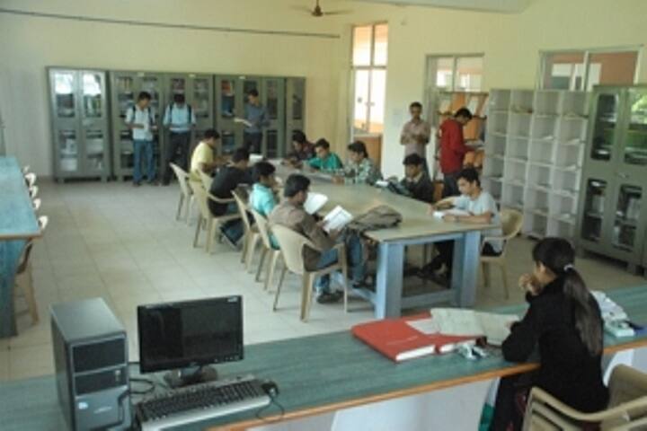R H Patel College of Pharmacy, Anand campus photo 4