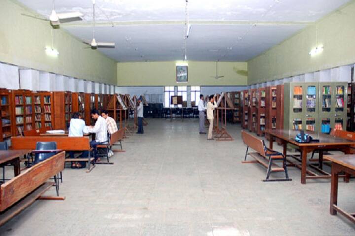 Popatlal Dhanjibhai Malaviya College of Commerce, Rajkot campus photo 4