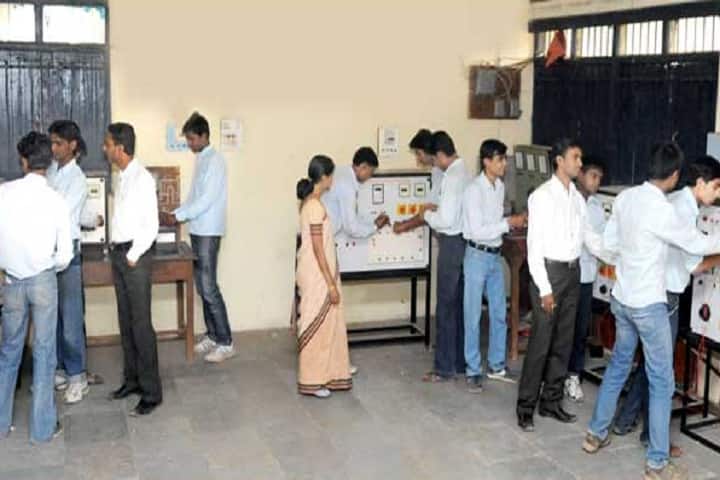 Poojya Sane Guruji Vidya Prasarak Mandal's DN Patel College of Engineering, Nandurbar campus photo 3