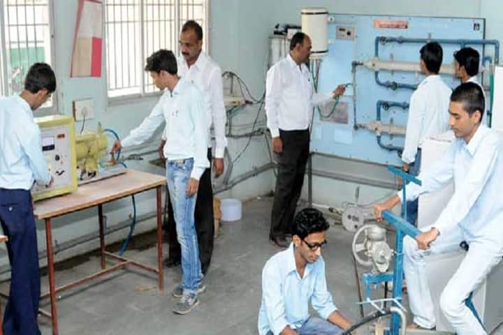 Poojya Sane Guruji Vidya Prasarak Mandal's DN Patel College of Engineering, Nandurbar campus photo 4