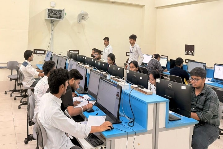 Institute of Management Studies, Kurukshetra University, Kurukshetra campus photo 6