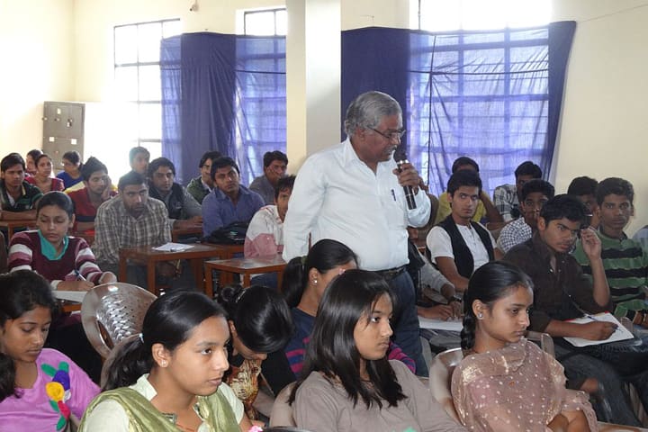 Takshshila College, Bhopal campus photo 2