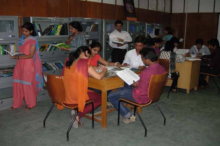 Kurukshetra University campus photo 4