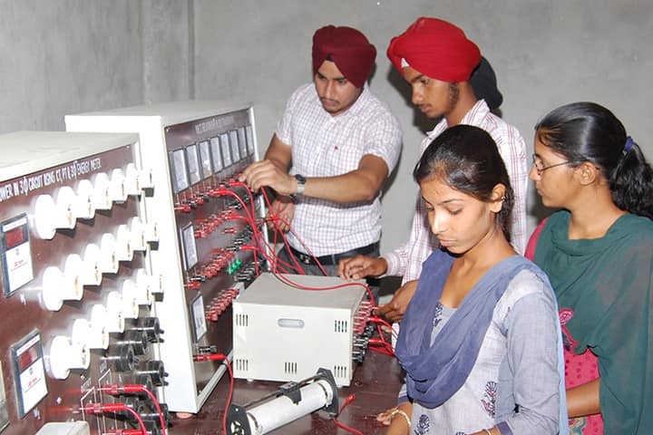 Guru Hargobind Polytechnic College, Bathinda campus photo 3