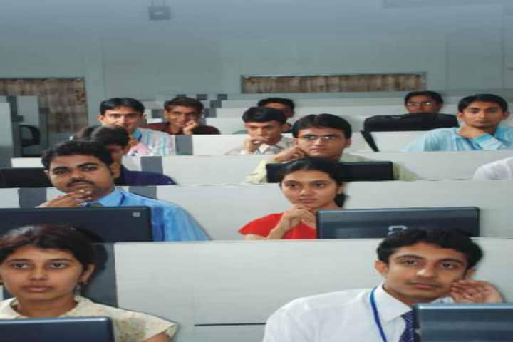 Om Vindhyavasini Institute of Management, Morbi campus photo 2