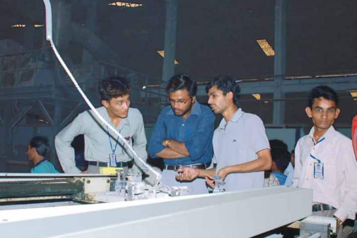 Om Vindhyavasini Institute of Management, Morbi campus photo 3