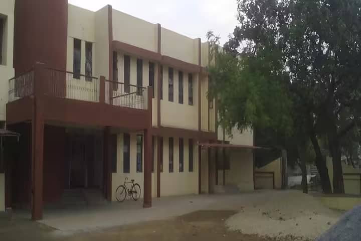 Government Jajvalyadev Naveen Girls College, Janjgir campus photo 2