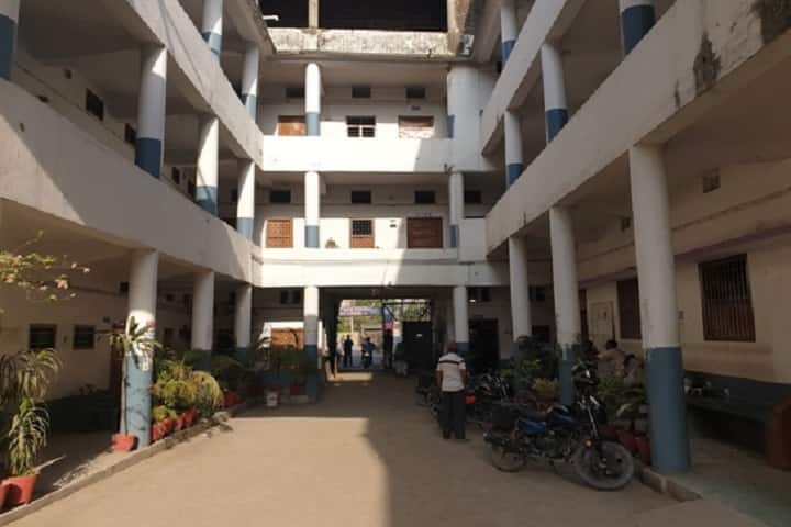 Pandit Ugam Pandey College, Motihari campus photo 2