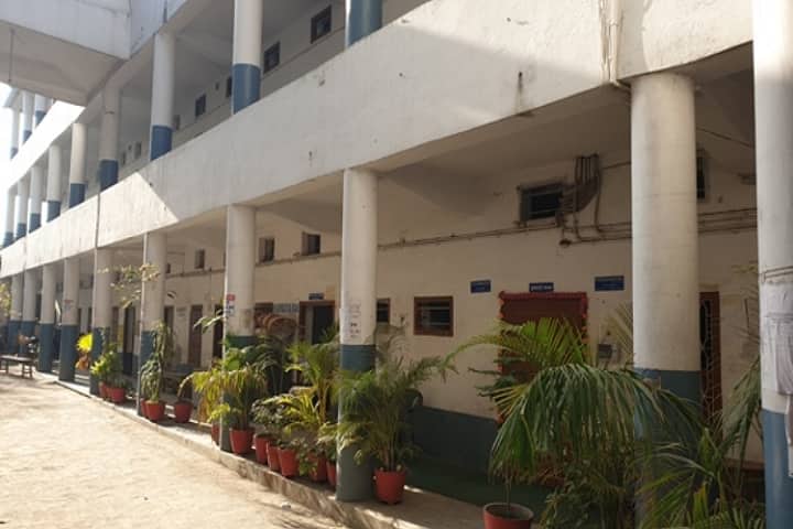 Pandit Ugam Pandey College, Motihari campus photo 3