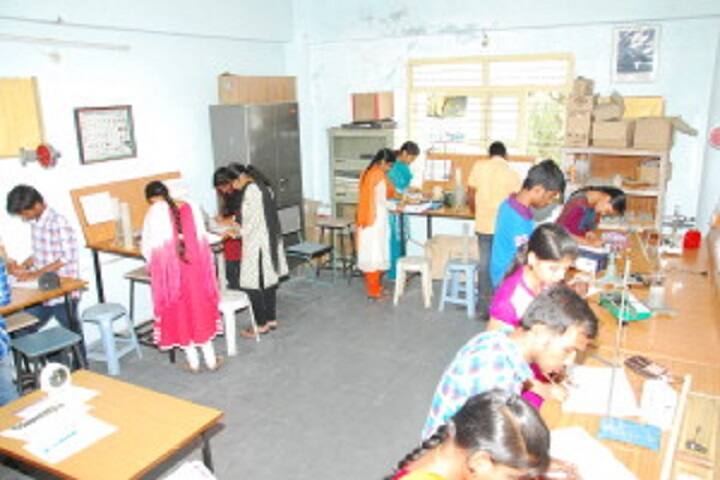 Adarsh Degree and PG College, Mahabubnagar campus photo 3