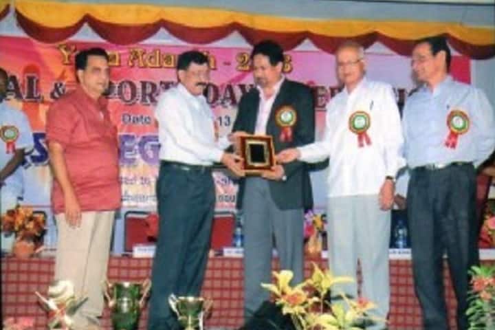 Adarsh Degree and PG College, Mahabubnagar campus photo 4