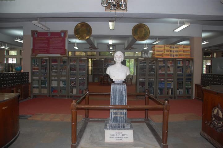 Sharnbasveshwar College of Arts, Gulbarga campus photo 2