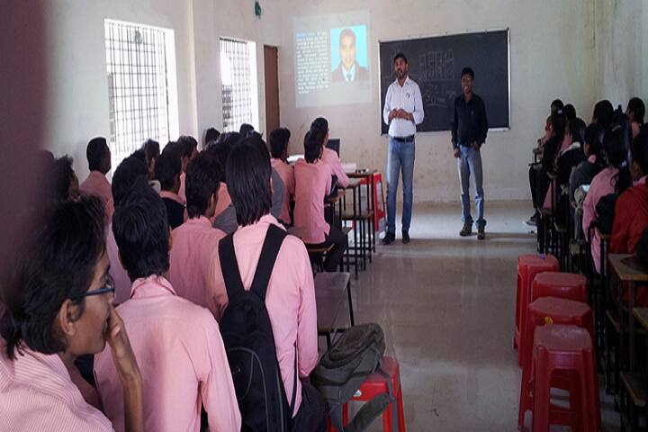 Smt Radhikatai Pandav Polytechnic, Nagpur campus photo 5
