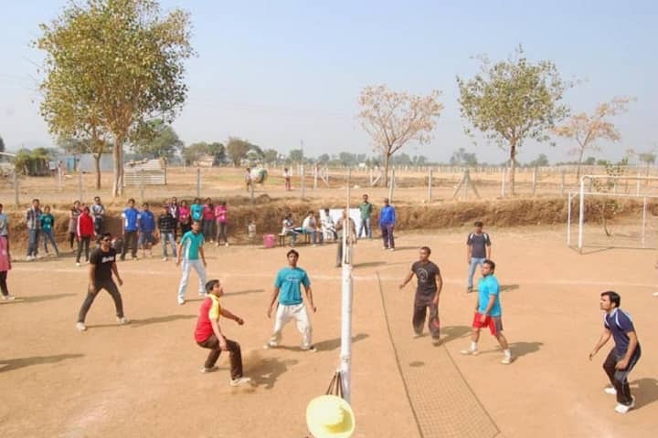 Universal College of Management, Nashik campus photo 3