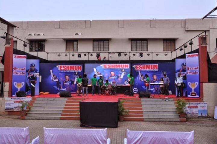 Universal College of Management, Nashik campus photo 6